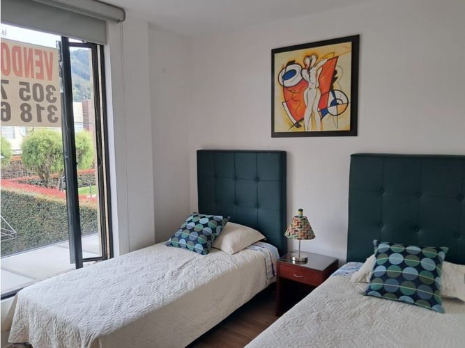 Apartaestudio en venta en Fonquetá, Chía, 130 m² · foto 2 de 7
