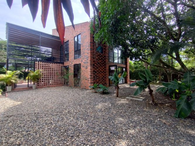 Casa de 3 alcobas en venta en Las Mercedes, Jamundí, 1501 m² · foto 4 de 23