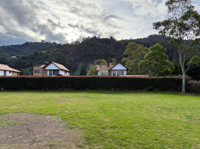 Lote en venta en Fonquetá, Chía, 1088 m² · foto 10 de 17