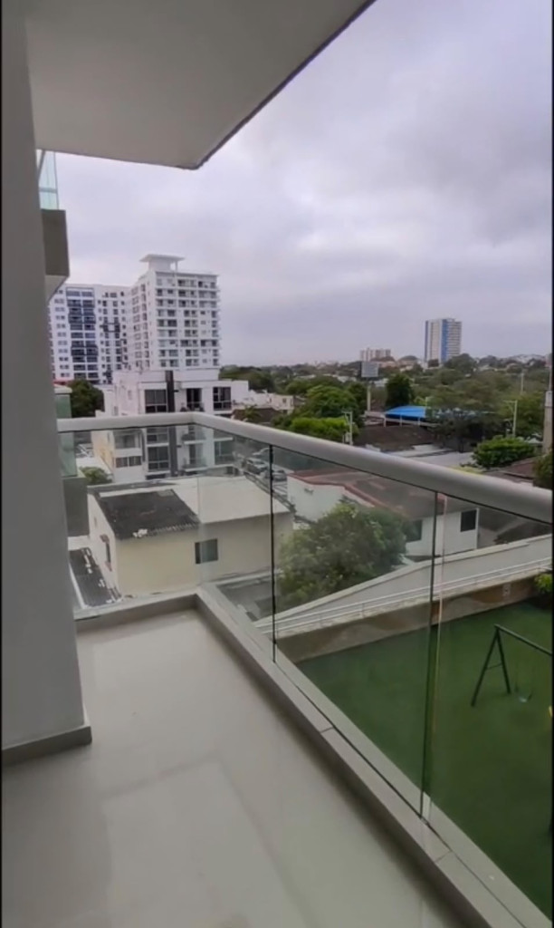 Apartamento en venta en Crespo, Cartagena · foto 5 de 12