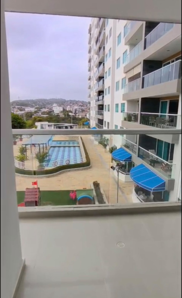 Apartamento en venta en Crespo, Cartagena · foto 6 de 12
