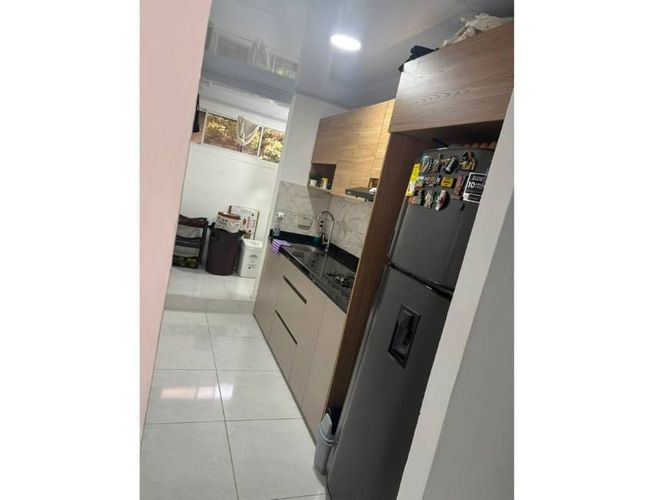 Apartamento de 3 alcobas en venta en Bloques Ciudad Bolivar, Bucaramanga, 64 m² · foto 2 de 15