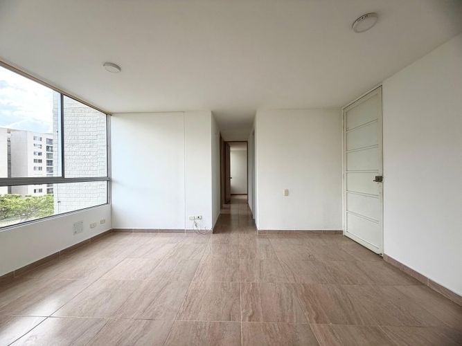 Apartamento de 3 alcobas en venta en Arroyohondo, Yumbo, 60 m² · foto 4 de 18
