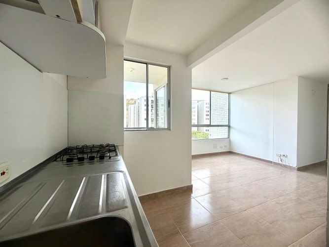 Apartamento de 3 alcobas en venta en Arroyohondo, Yumbo, 60 m² · foto 5 de 18