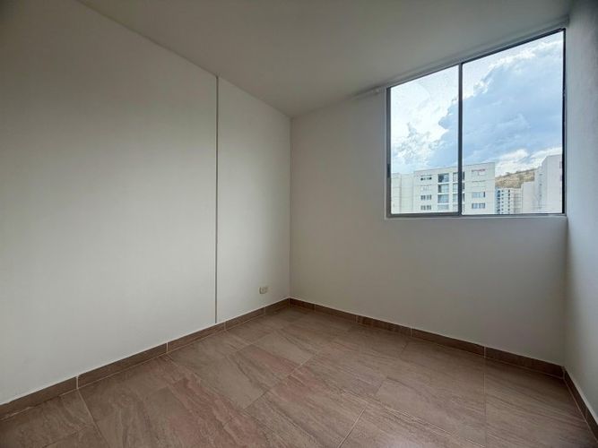Apartamento de 3 alcobas en venta en Arroyohondo, Yumbo, 60 m² · foto 6 de 18