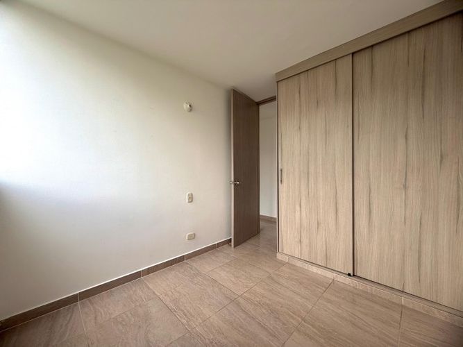 Apartamento de 3 alcobas en venta en Arroyohondo, Yumbo, 60 m² · foto 7 de 18