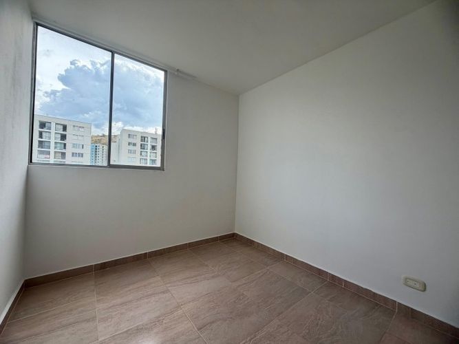 Apartamento de 3 alcobas en venta en Arroyohondo, Yumbo, 60 m² · foto 9 de 18