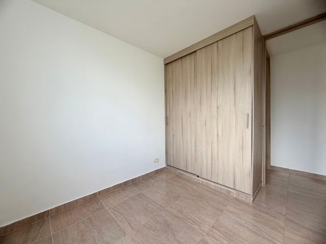 Apartamento de 3 alcobas en venta en Arroyohondo, Yumbo, 60 m² · foto 11 de 18