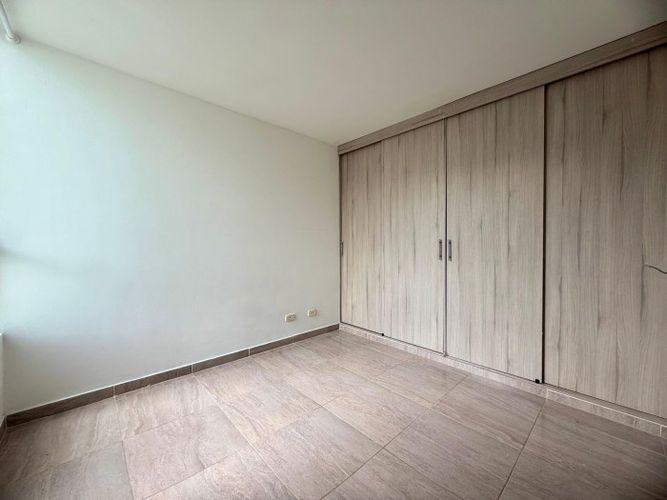 Apartamento de 3 alcobas en venta en Arroyohondo, Yumbo, 60 m² · foto 13 de 18