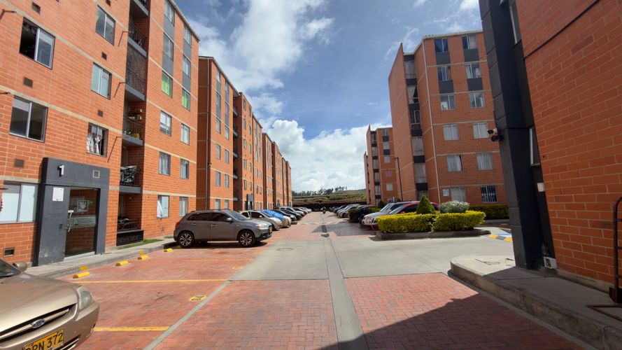 Apartamento de 3 alcobas en venta en Ciudad Verde, Soacha, 49 m² · foto 5 de 19