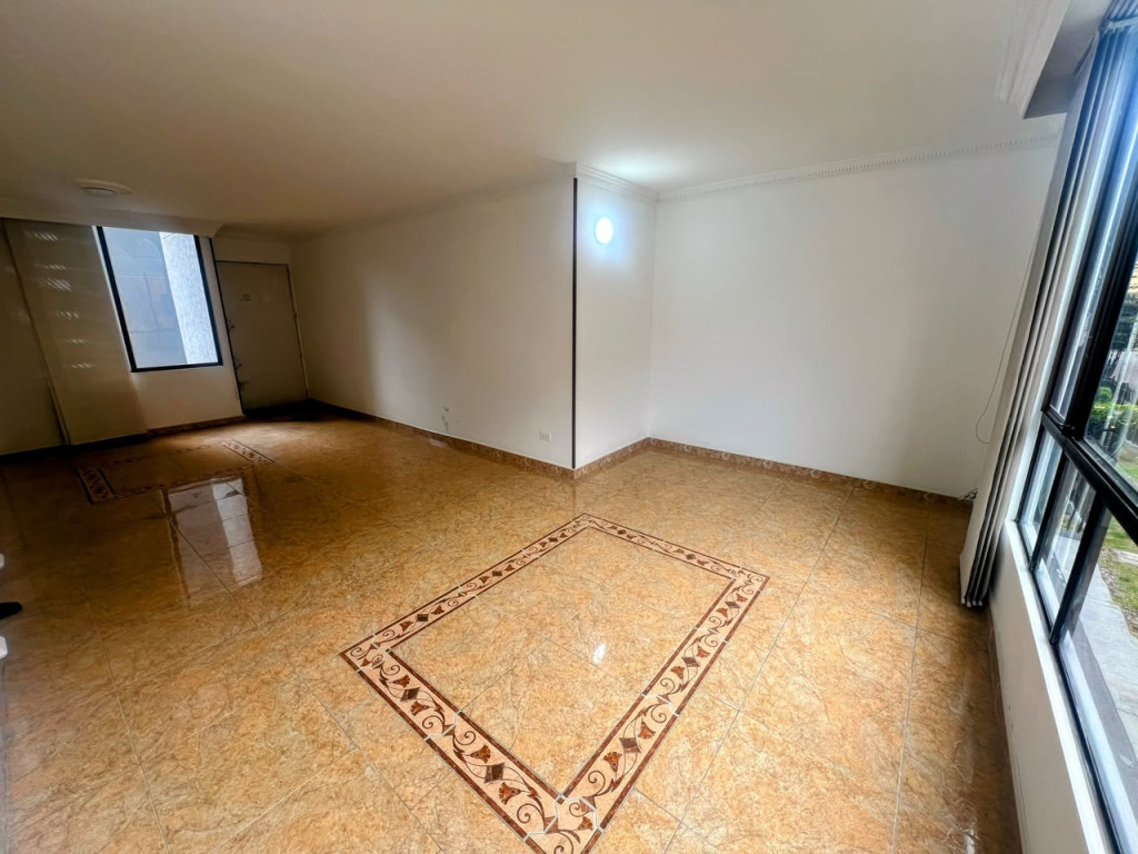 Apartamento en venta en Ciudad Salitre, Bogotá · foto 7 de 11