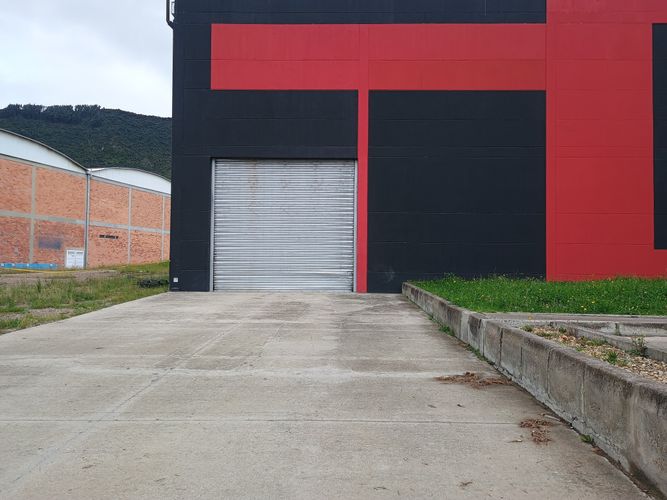 Bodega en arriendo en La Fraguita, Zipaquirá, 1300 m² · foto 7 de 12