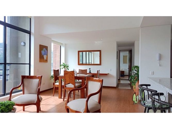 Apartamento de 3 alcobas en venta en El Redil, Bogotá, 102 m² · foto 3 de 18