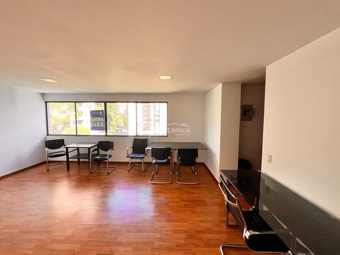 Oficina en arriendo en El Tesoro, Medellín, 54 m² · foto 2 de 20