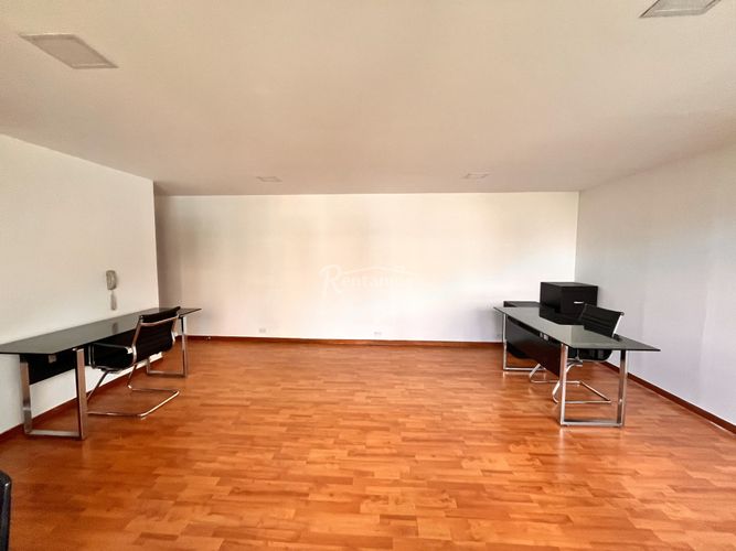 Oficina en arriendo en El Tesoro, Medellín, 54 m² · foto 7 de 20