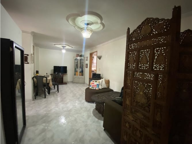 Apartamento de 3 alcobas en arriendo en La Castellana, Medellín, 90 m² · foto 5 de 5