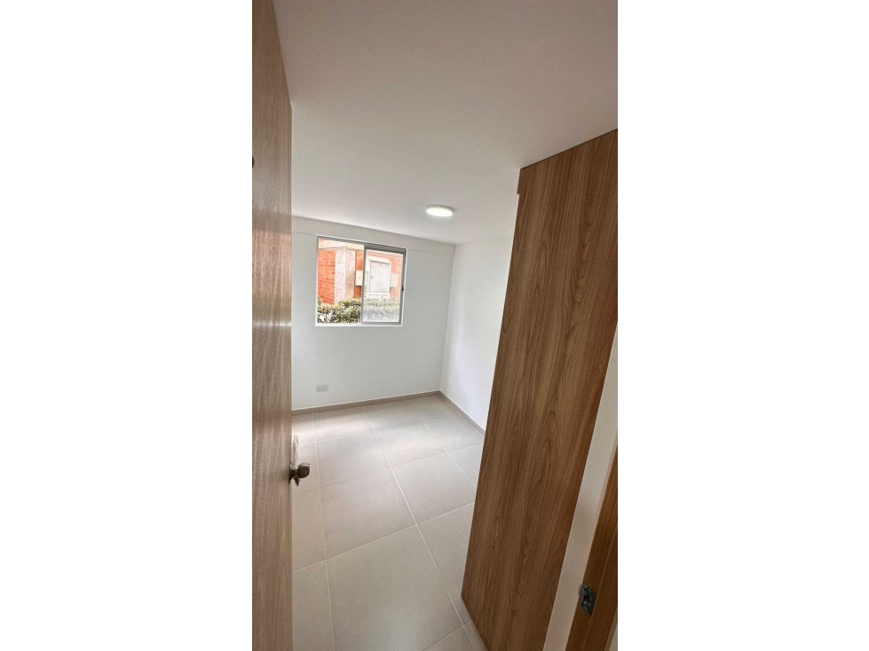 Apartamento en venta en Ditaires, Itagüí · foto 5 de 10