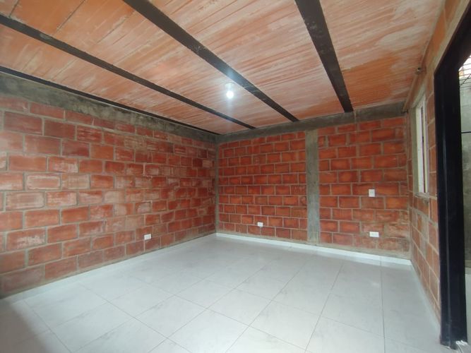 Casa de 3 alcobas en venta en El Carmelo, Candelaria, 75 m² · foto 4 de 17