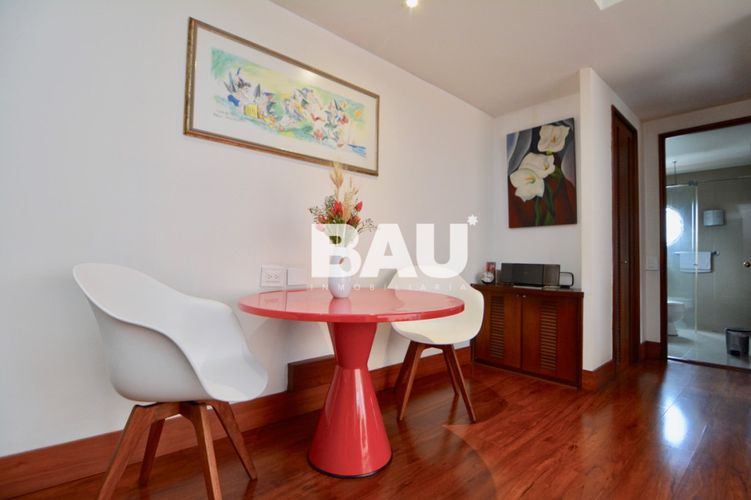 Apartamento en venta en Quinta Camacho, Bogotá · foto 3 de 24