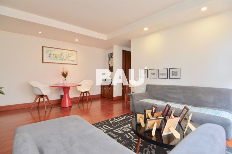 Apartamento en venta en Quinta Camacho, Bogotá · foto 8 de 24