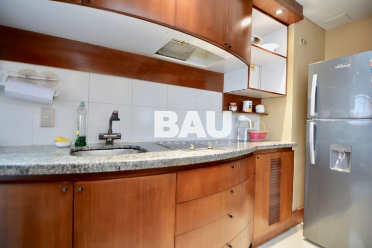 Apartamento en venta en Quinta Camacho, Bogotá · foto 10 de 24