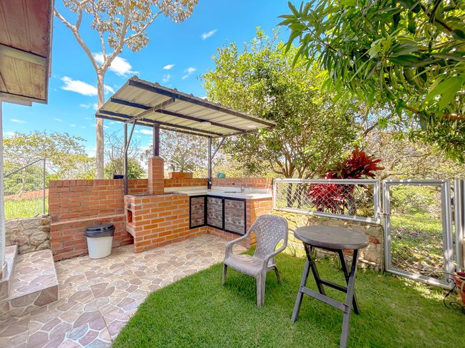 Casa de 5 alcobas en venta en Las Mercedes, Jamundí, 420 m² · foto 11 de 18