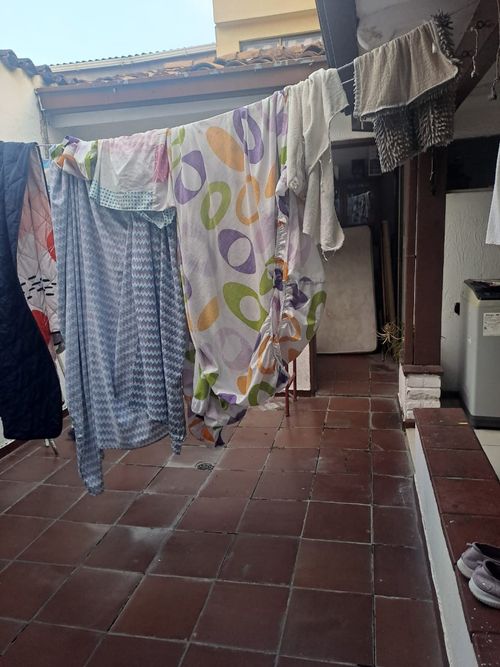 Casa de 4 alcobas en venta en Departamental, Cali, 161 m² · foto 3 de 5
