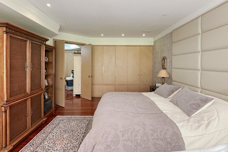 Apartamento de 4 alcobas en venta en Santa Barbara Oriental, Bogotá, 404 m² · foto 11 de 24