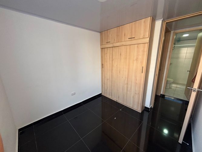 Apartamento de 2 alcobas en venta en Valle Del Lili, Cali, 62 m² · foto 6 de 8