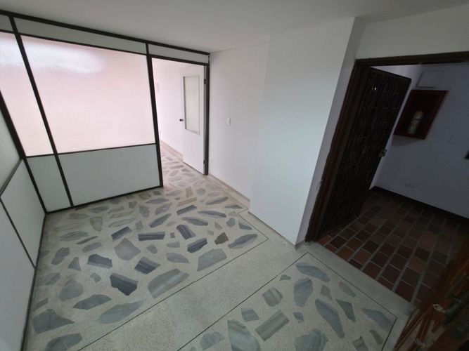 Oficina en arriendo en Versalles, Cali, 36 m² · foto 5 de 8