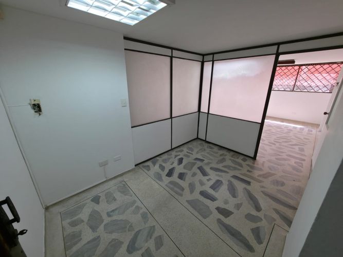 Oficina en arriendo en Versalles, Cali, 36 m² · foto 7 de 8