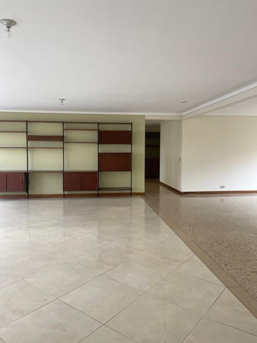 Apartamento de 4 alcobas en venta en Castropol, Medellín, 200 m² · foto 7 de 20