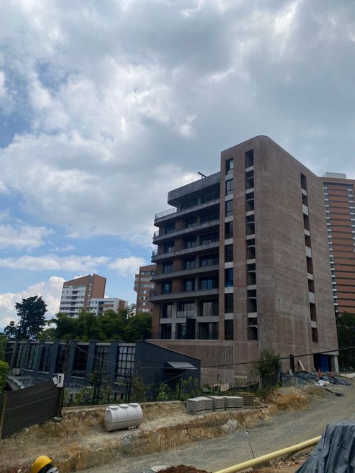 Apartamento de 2 alcobas en venta en El Poblado, Medellín, 170 m² · foto 19 de 24