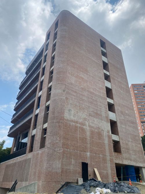 Apartamento de 2 alcobas en venta en El Poblado, Medellín, 170 m² · foto 23 de 24