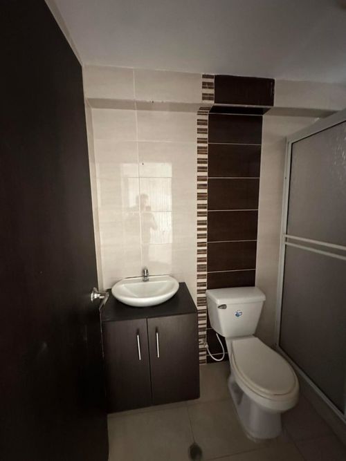 Edificio en venta en Caney, Cali, 364 m² · foto 7 de 24