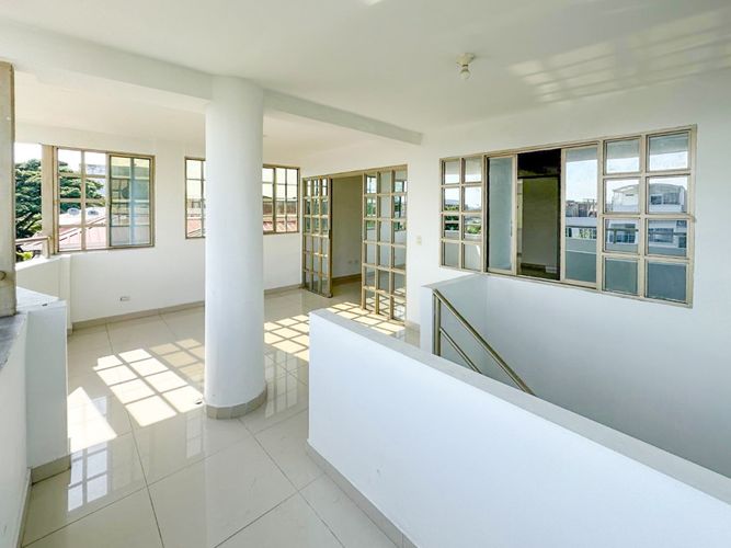 Edificio en venta en Caney, Cali, 364 m² · foto 14 de 24