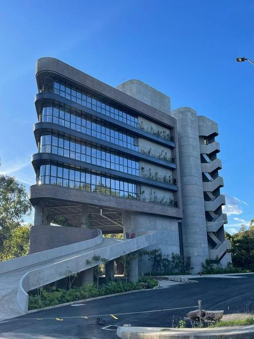 Oficina en arriendo en Las Palmas, Envigado, 174 m² · foto 2 de 9