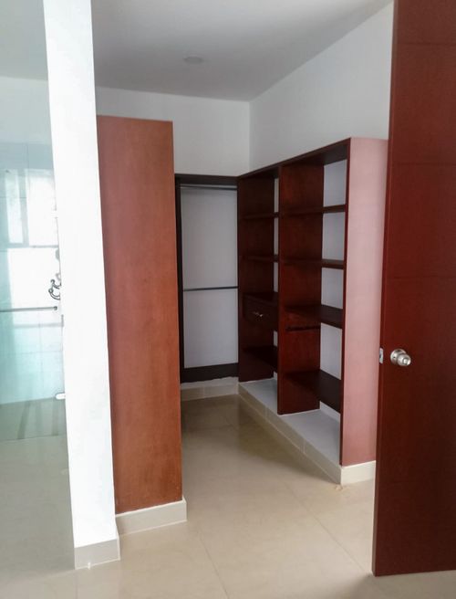 Casa de 5 alcobas en venta en Pance, Cali, 270 m² · foto 4 de 20