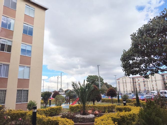 Apartamento de 3 alcobas en venta en Ub. Zuame Et Iii, Funza, 55 m² · foto 21 de 24