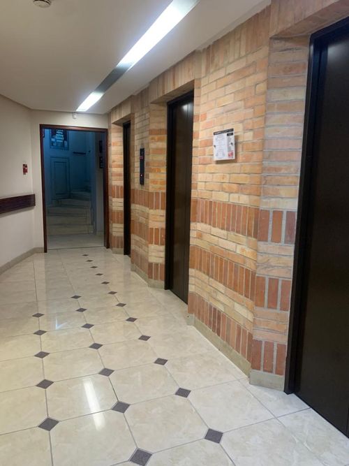 Oficina en arriendo en Los Balsos, Medellín, 53 m² · foto 13 de 13