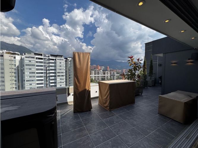 Apartamento de 2 alcobas en venta en Loma Del Esmeraldal, Envigado, 147 m² · foto 5 de 13