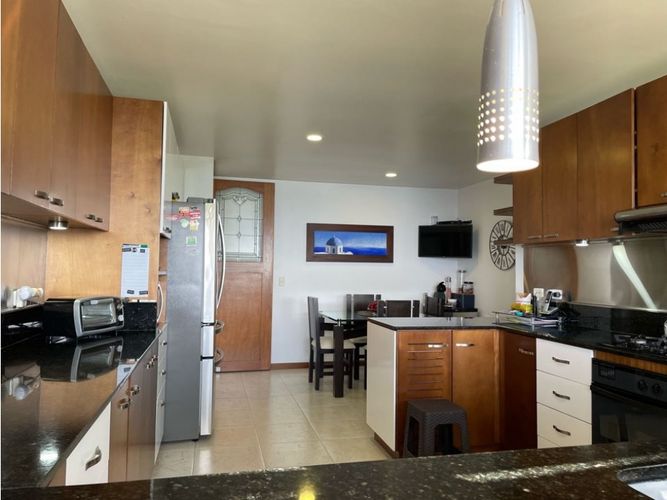Casa de 3 alcobas en venta en Vía Las Palmas, Envigado, 440 m² · foto 10 de 20