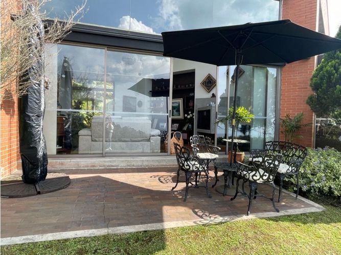 Casa de 3 alcobas en venta en Vía Las Palmas, Envigado, 440 m² · foto 13 de 20
