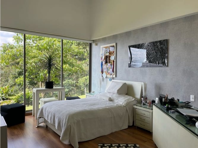 Casa de 3 alcobas en venta en Vía Las Palmas, Envigado, 440 m² · foto 15 de 20
