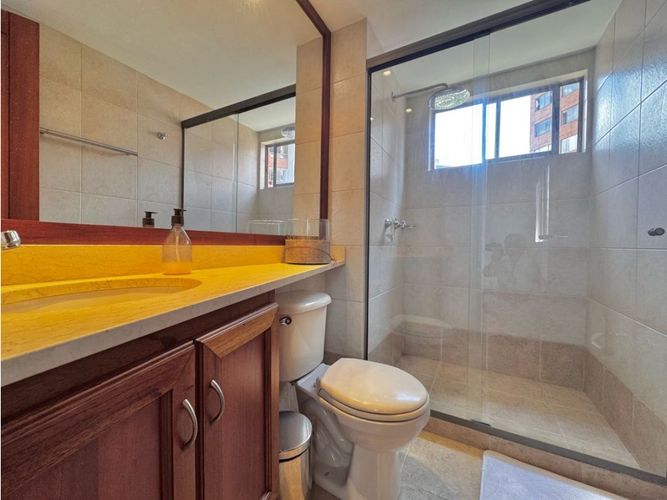 Apartamento de 3 alcobas en venta en Los Balsos, Medellín, 174 m² · foto 12 de 13