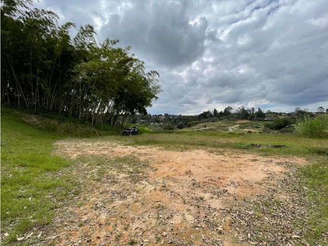 Lote en venta en Mampuesto, Rionegro, 2404 m² · foto 6 de 10
