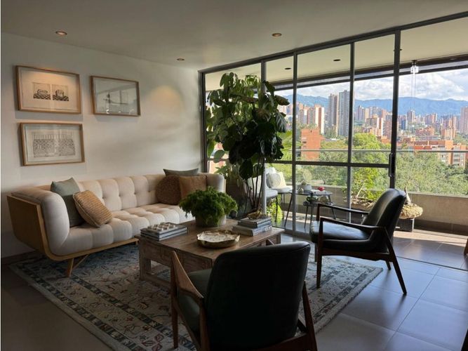 Apartamento en venta en Las Lomas No.1, Medellín · foto 3 de 10