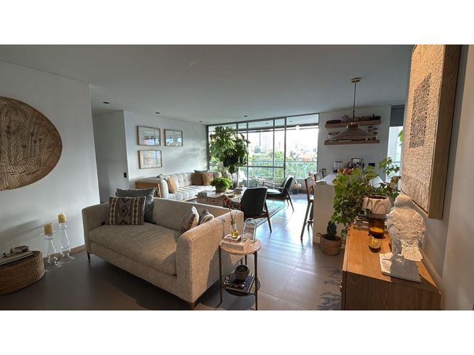 Apartamento en venta en Las Lomas No.1, Medellín · foto 4 de 10
