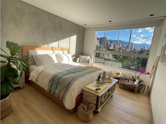 Apartamento en venta en Las Lomas No.1, Medellín · foto 8 de 10