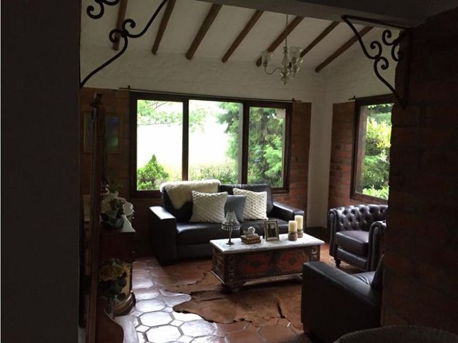 Casa de 3 alcobas en venta en La Corrala, La Estrella, 320 m² · foto 8 de 14
